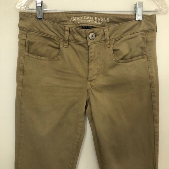 American Eagle Outfitters Denim - American Eagle Size 4 Tan Jeggings!!
